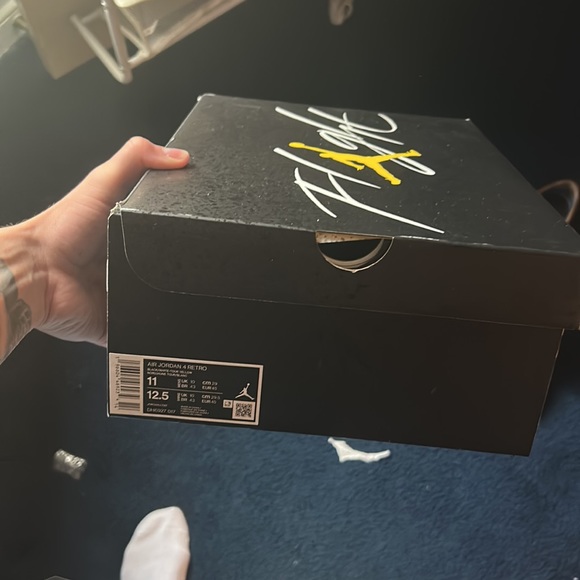 Air Jordan 4 Retro “Thunder” Size 11 **BRAND NEW - Picture 9 of 9